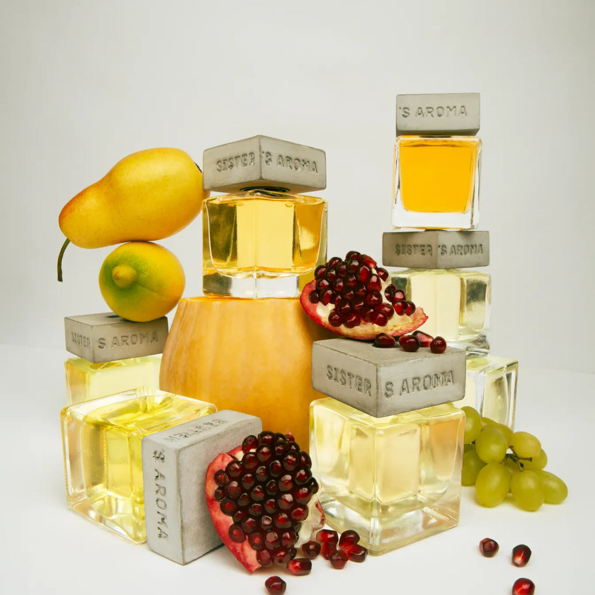 Home fragrance POMEGRANATE + WOOD