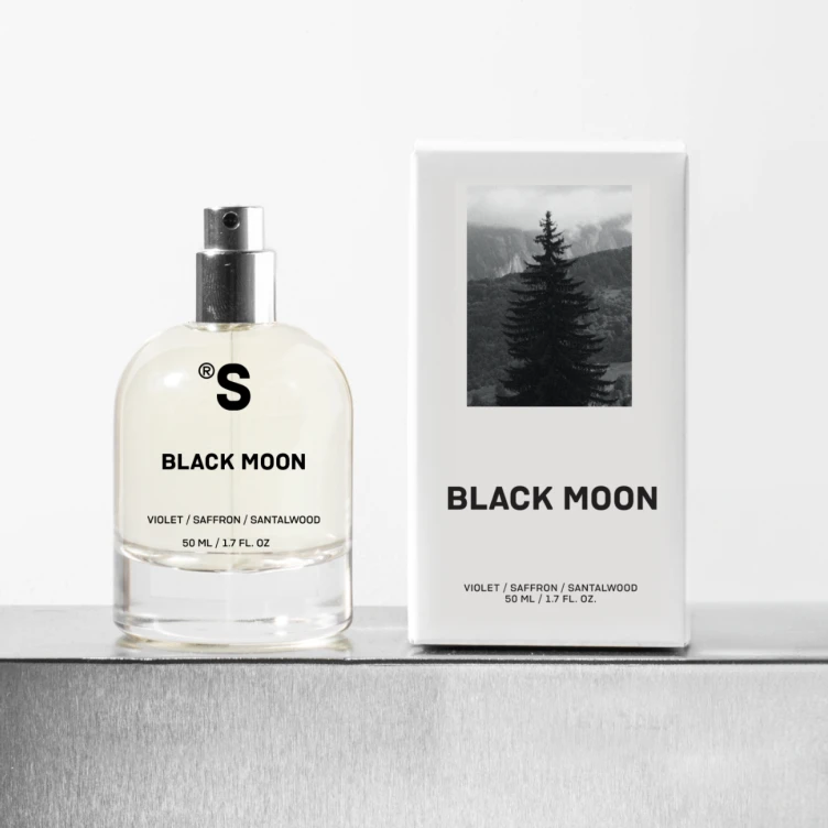 Perfume Black Moon